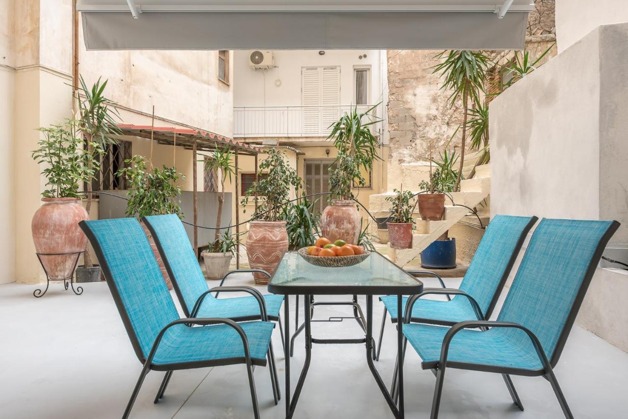 The Courtyard Oasis Atenas Exterior foto